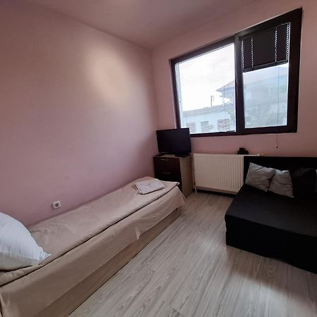 Guest Rooms Simona 2 Opanets Exterior foto