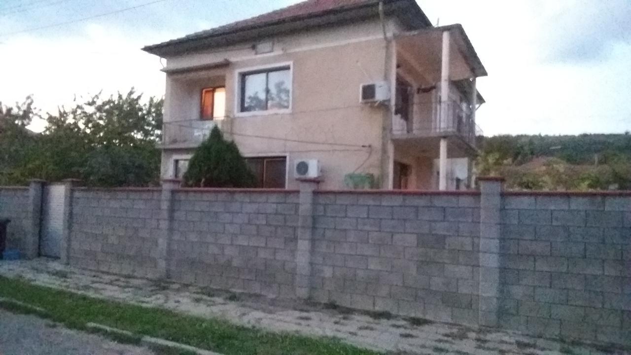 Guest Rooms Simona 2 Opanets Exterior foto